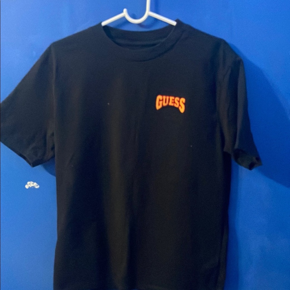 Guess shirt